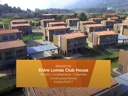 Entre Lomas Club house